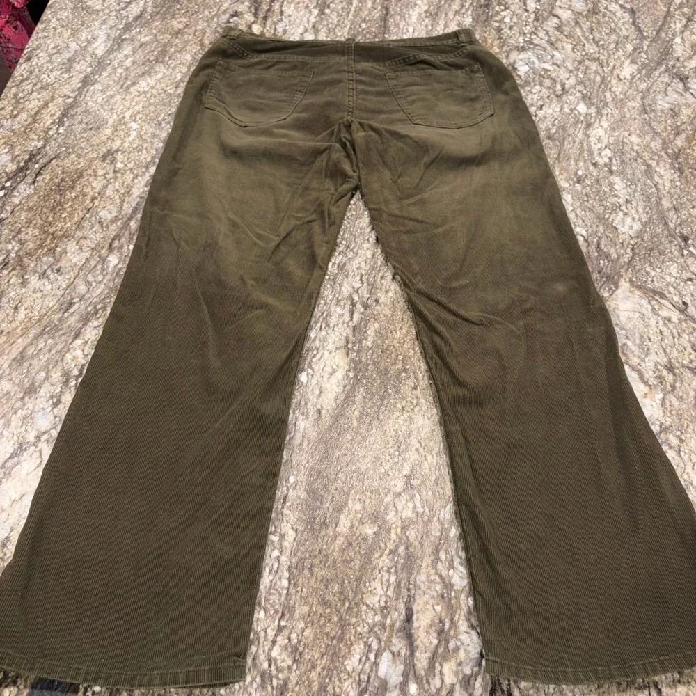 Corduroy Pants Mens 34x30 Olive Green Button Fly Banana Republic